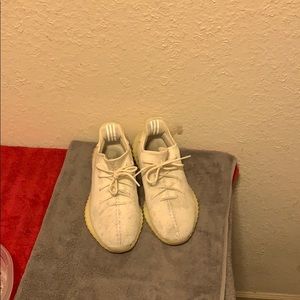 Adidas Yeezy Boost 350 V2 “Cream”